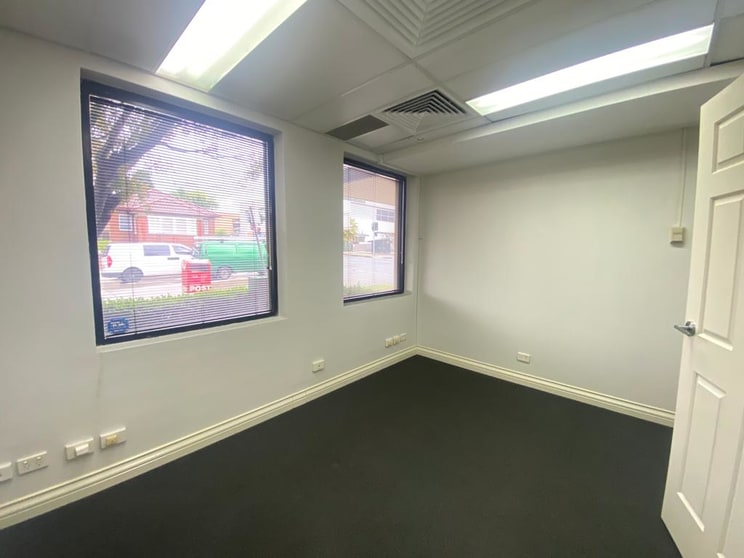 Click to view all images 2/90 Queens Road Five Dock NSW 2046 - Image 3