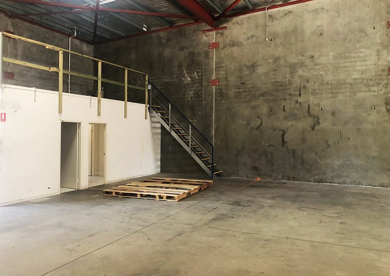Click to view all images Unit 7/92-98 Industrial Drive Coffs Harbour NSW 2450 - Image 3