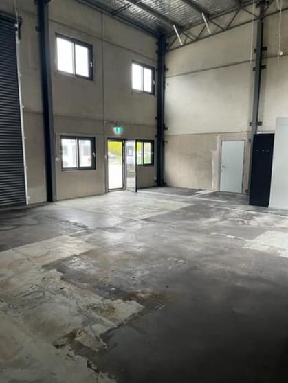 Click to view all images Unit 1/96 Bayldon Road Queanbeyan West NSW 2620 - Image 2