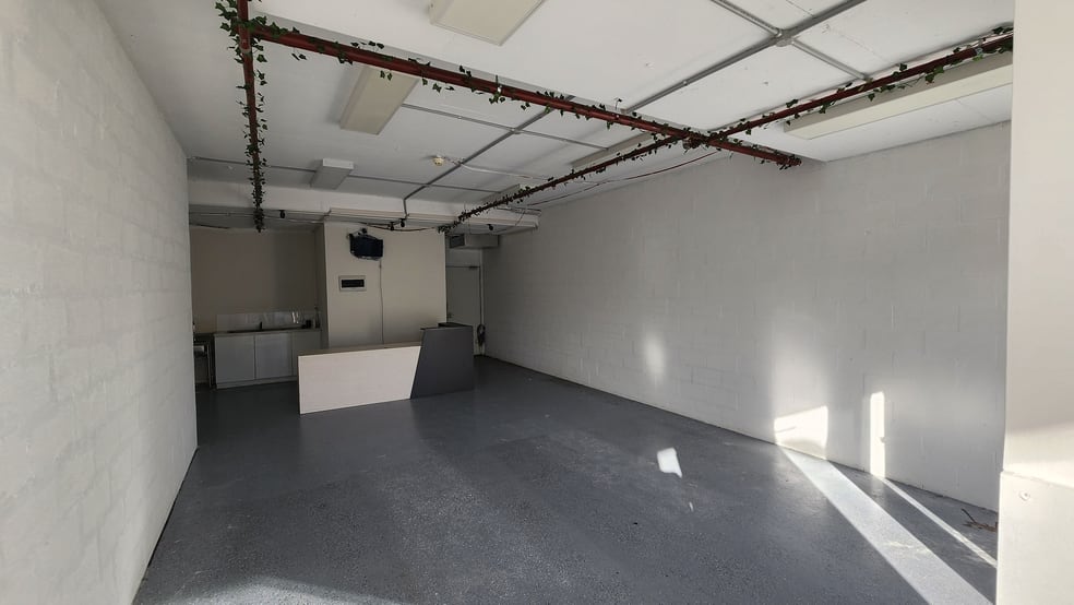 Click to view all images 1/51 Buckley Street Noble Park VIC 3174 - Image 3