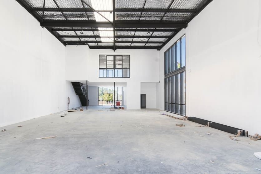 Click to view all images 2/314 Burleigh Connection Road Burleigh Heads QLD 4220 - Image 3