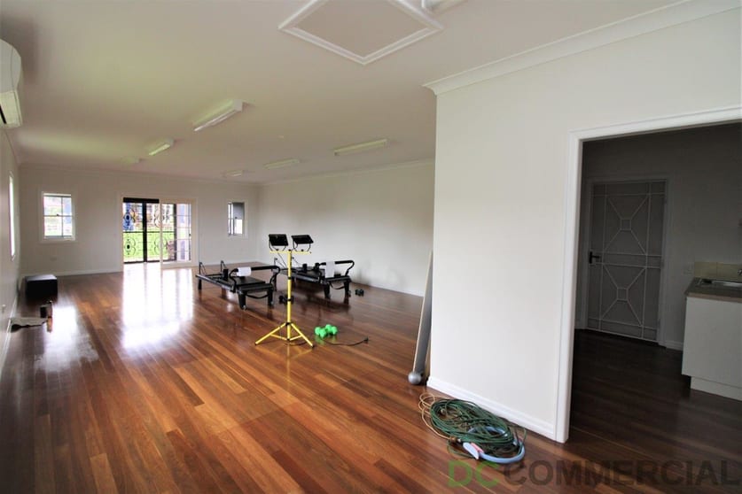 Click to view all images 6/10475 New England Highway Highfields QLD 4352 - Image 3