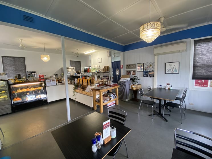 Click to view all images 27 Grenier Drive Archerfield QLD 4108 - Image 2