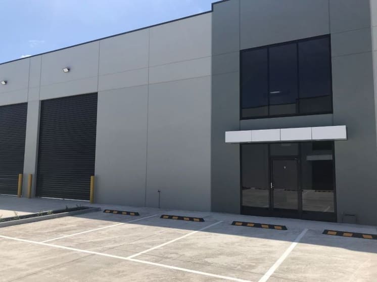 Click to view all images Unit 9/35-37 Lakewood Boulevard Braeside VIC 3195 - Image 2