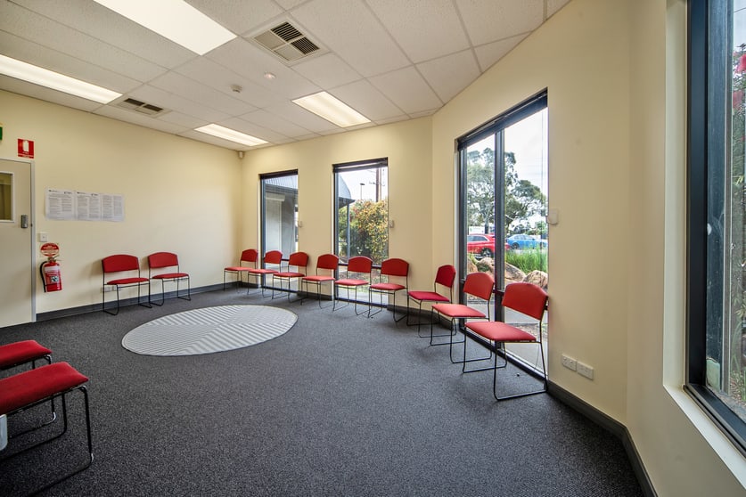 Click to view all images 27 Anderson Walk Smithfield SA 5114 - Image 3