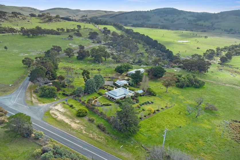 Click to view all images 2415 Lancefield -Tooborac Road Tooborac VIC 3522 - Image 2