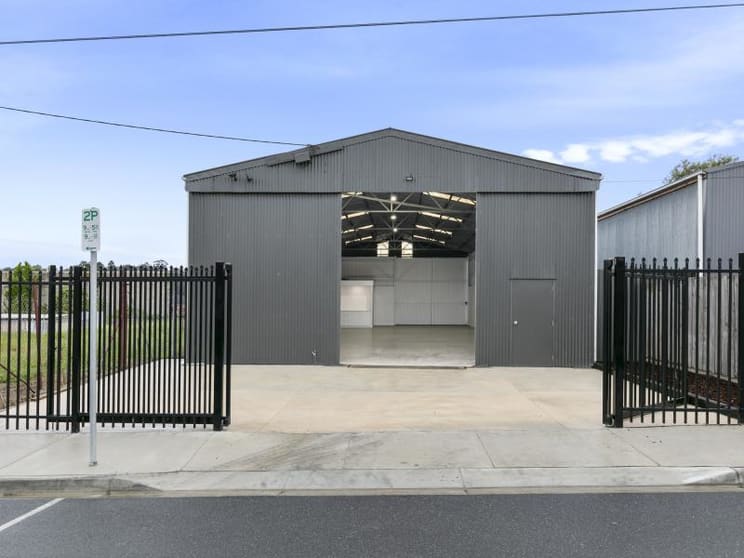 18 Rutland Street/18 Rutland Street Newtown VIC 3220 - Image 1