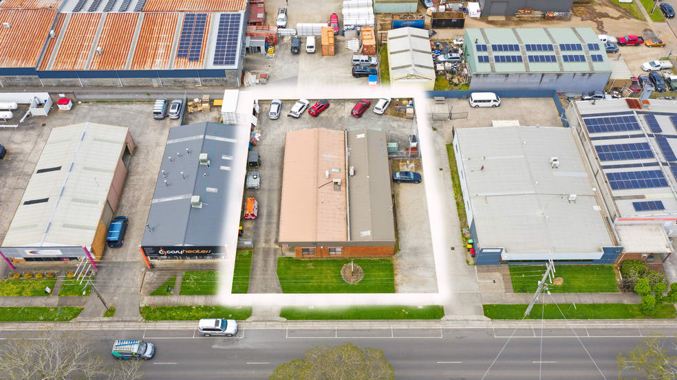 Click to view all images 24 Normanby Street Warragul VIC 3820 - Image 2