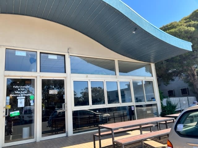 Click to view all images 2/15 Bristol Road Torquay VIC 3228 - Image 1