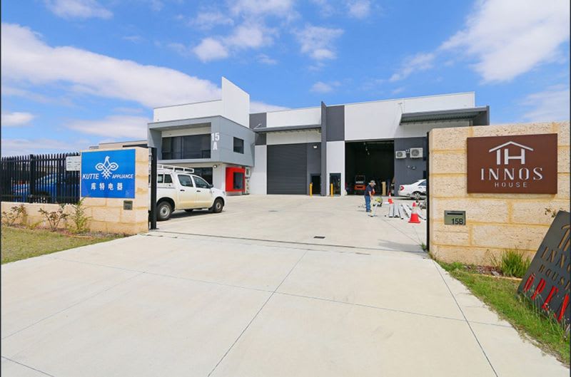 Click to view all images 15B Craft Street Canning Vale WA 6155 - Image 2