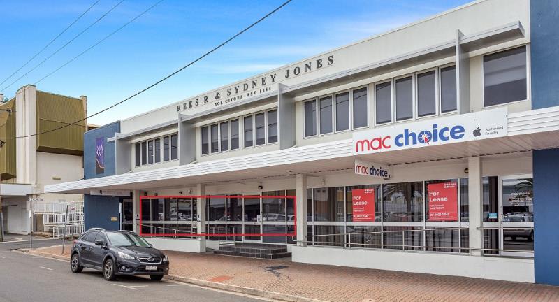 Click to view all images Level Suite 1/55 Denham Rockhampton City QLD 4700 - Image 2
