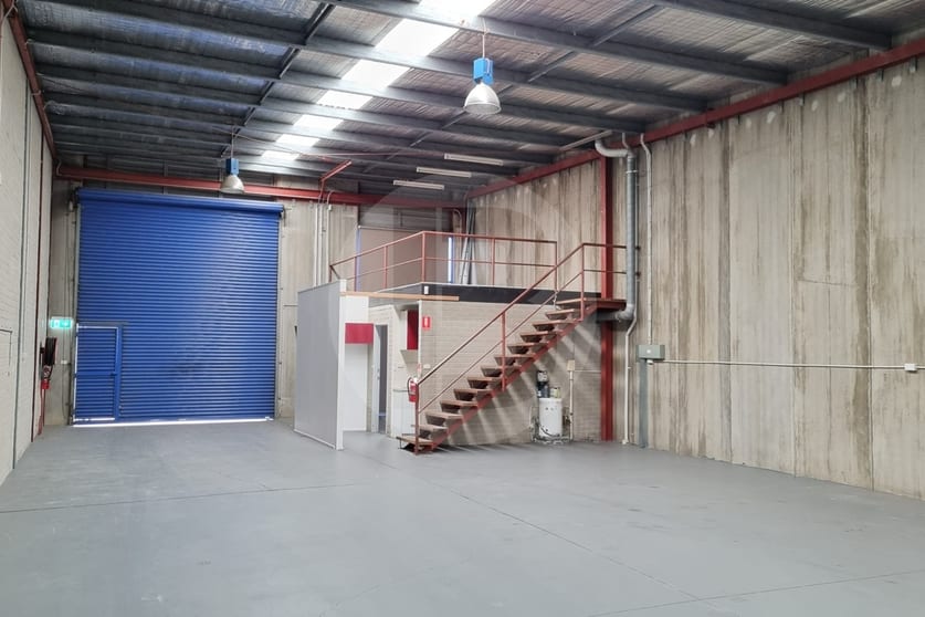 Click to view all images 6/4 GARLING ROAD Kings Park NSW 2148 - Image 2