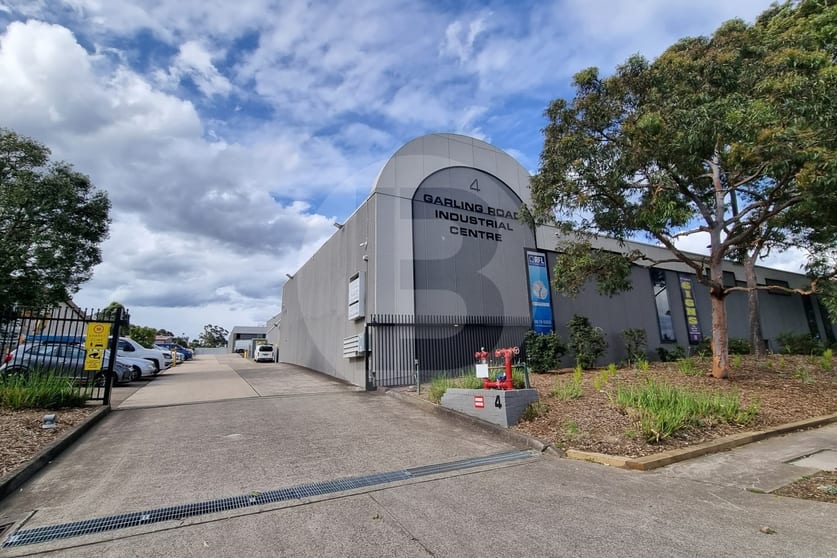 Click to view all images 6/4 GARLING ROAD Kings Park NSW 2148 - Image 3
