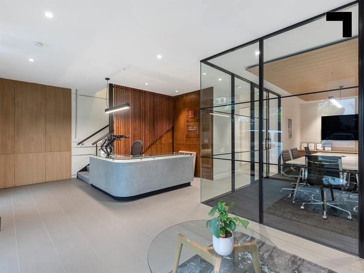 Click to view all images A4/2A Westall Road Springvale VIC 3171 - Image 2