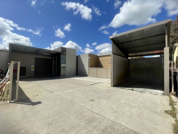Click to view all images Unit 4/47 Tennant Street Fyshwick ACT 2609 - Image 1