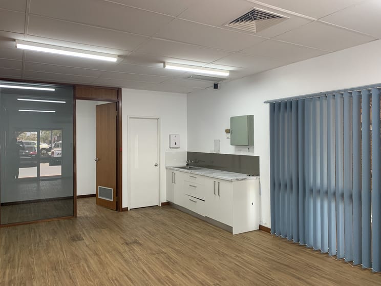 Click to view all images 11/31 Throssell Road South Hedland WA 6722 - Image 2