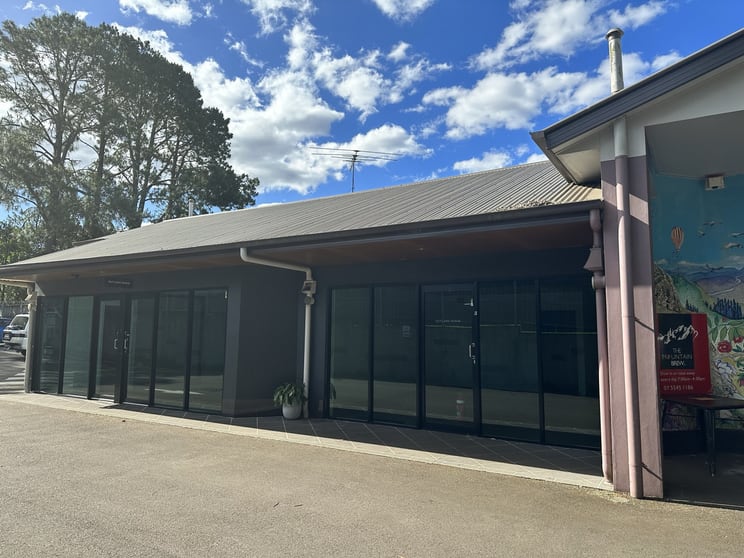 3/18 Main Street Tamborine Mountain QLD 4272 - Image 2