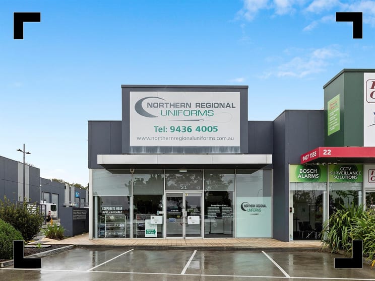 Click to view all images 21/8 Oleander Drive Mill Park VIC 3082 - Image 1