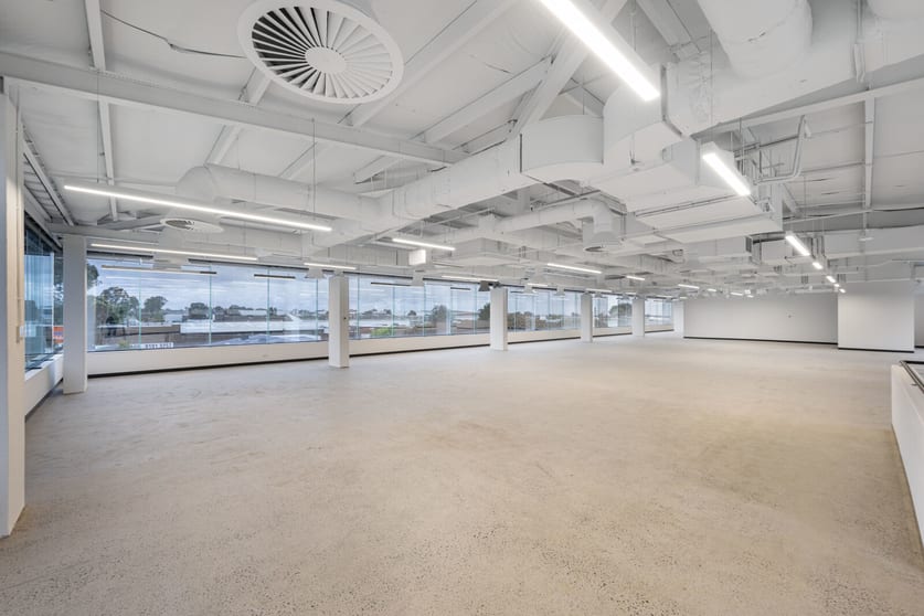Click to view all images 1064 Centre Road Oakleigh South VIC 3167 - Image 3