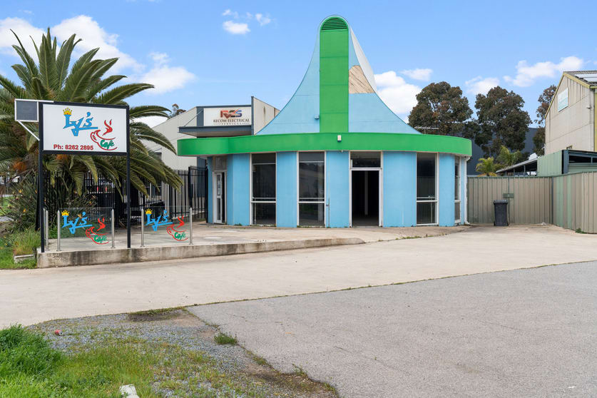 Click to view all images 13 Diagonal Road Cavan SA 5094 - Image 1