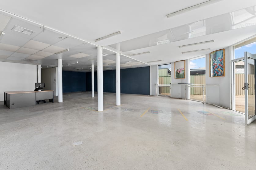 Click to view all images 13 Diagonal Road Cavan SA 5094 - Image 3