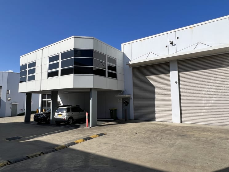 Click to view all images 14/59-63 Captain Cook Drive Caringbah NSW 2229 - Image 1