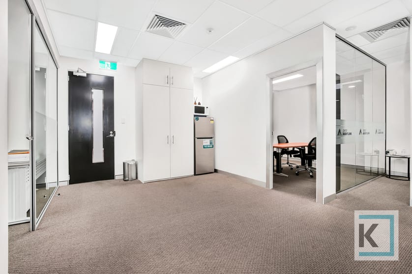 Click to view all images 4 Columbia Court Baulkham Hills NSW 2153 - Image 2