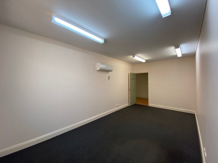 Suite 8/31-33 Dugan Street Kalgoorlie WA 6430 - Image 2