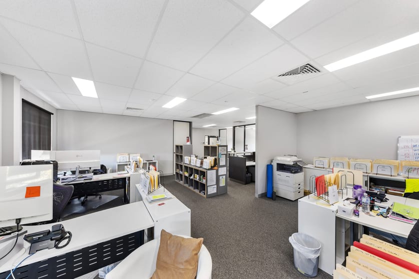 Click to view all images Suite 2/2G Lambourn Road Watsonia VIC 3087 - Image 3