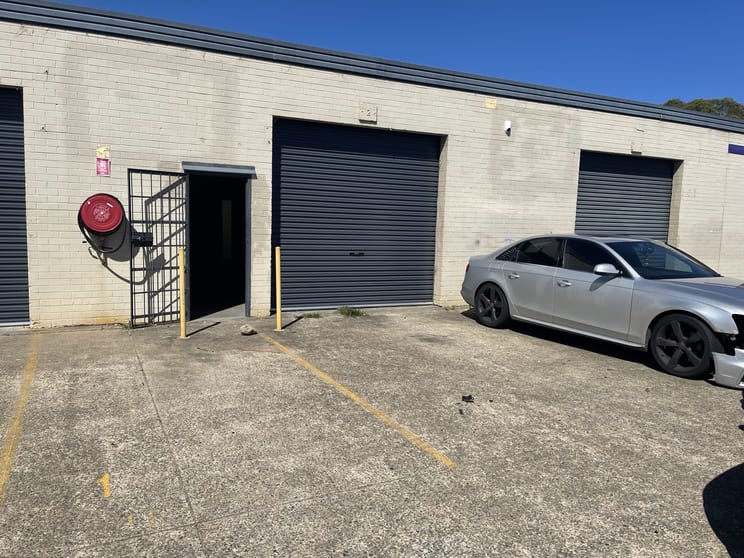 Unit 2/41-43 Blaxland Road Campbelltown NSW 2560 - Image 1
