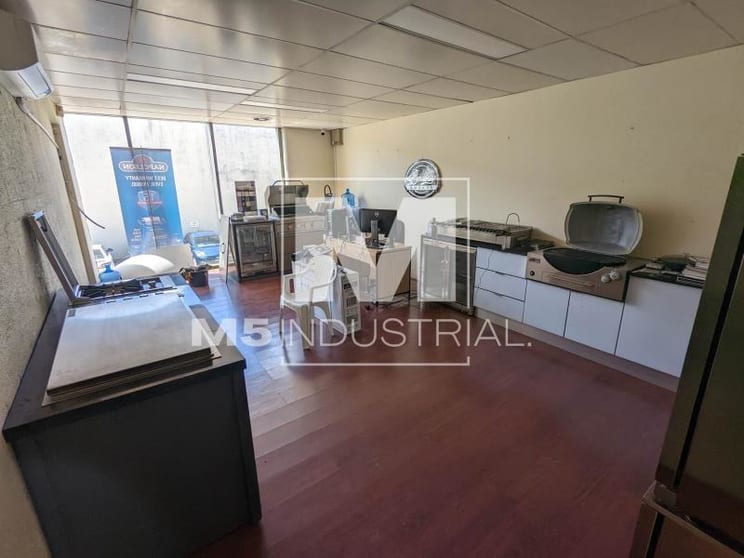 Click to view all images Unit 6/12 Lyn Parade Prestons NSW 2170 - Image 3