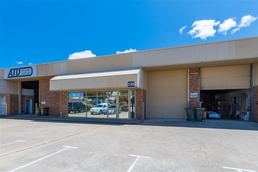 Click to view all images 2/45 Truganina Road Malaga WA 6090 - Image 3