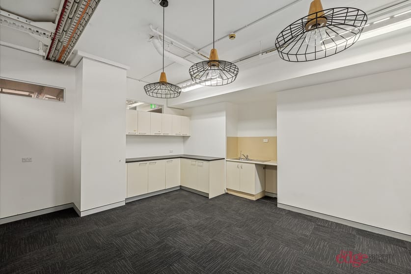 Click to view all images S2/83-97 Kippax Street Surry Hills NSW 2010 - Image 3