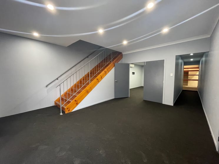 Click to view all images 5/8-14 St. Jude Court Browns Plains QLD 4118 - Image 3