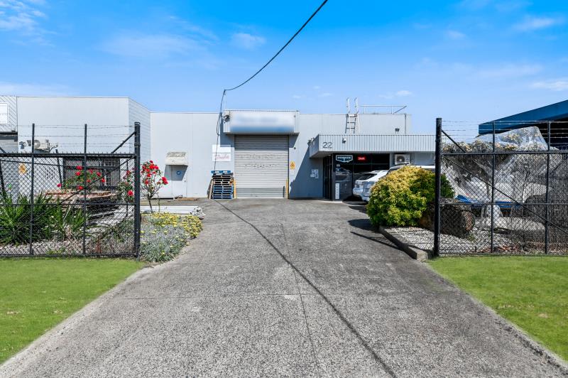 Click to view all images 22 Kempson Court Keysborough VIC 3173 - Image 1