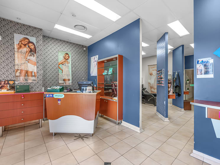 Click to view all images 2/1354 Gympie Road Aspley QLD 4034 - Image 2
