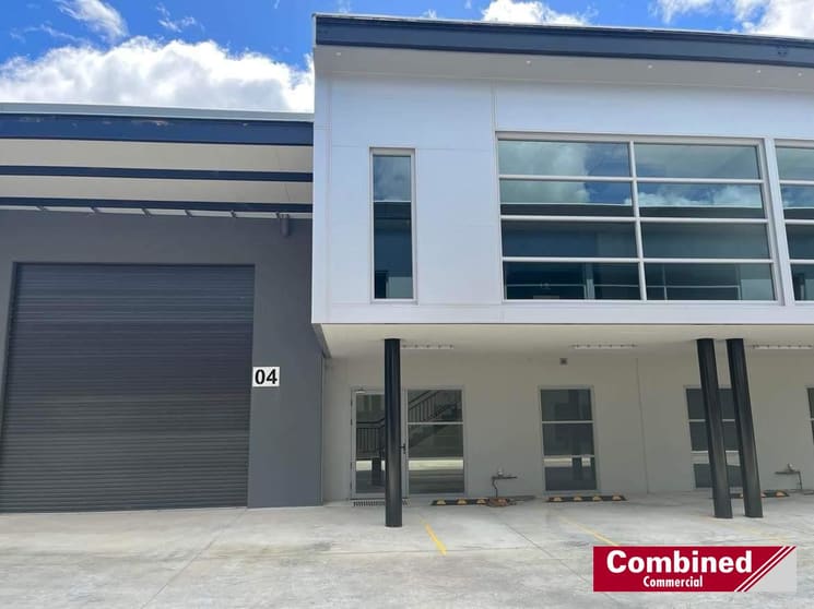 Click to view all images 4/37 Anzac Avenue Smeaton Grange NSW 2567 - Image 1