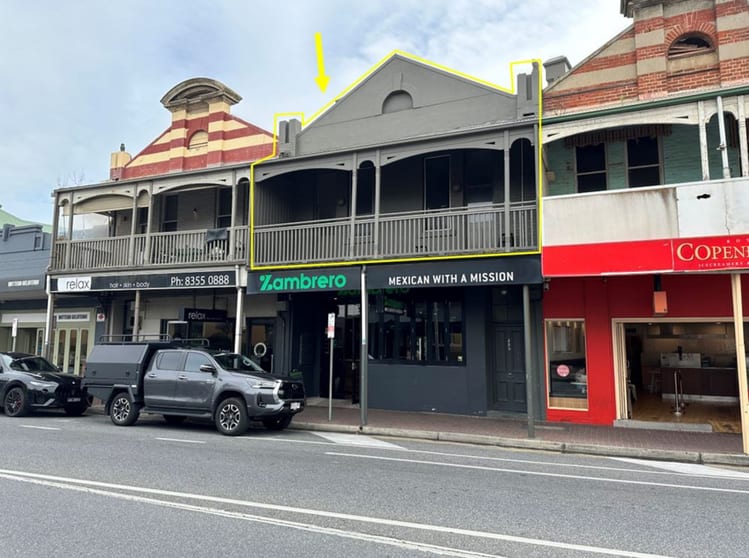 Click to view all images 251a Seaview Road Henley Beach SA 5022 - Image 1