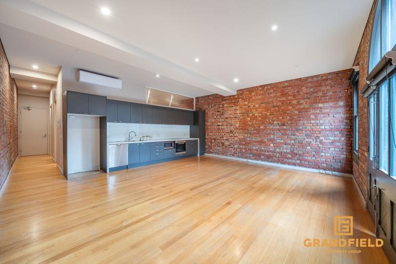 Click to view all images Unit 2/67-73 Hardware Lane Melbourne VIC 3000 - Image 2