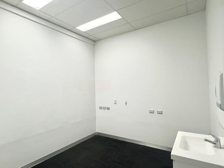 Click to view all images Ground Shop 1/61-63a Brisbane Street Launceston TAS 7250 - Image 3