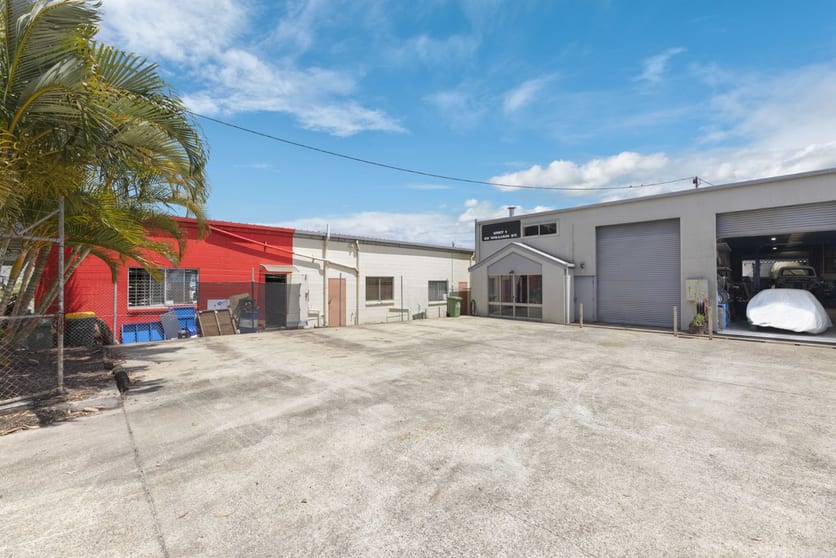 Click to view all images 1/69 William Street Moffat Beach QLD 4551 - Image 3