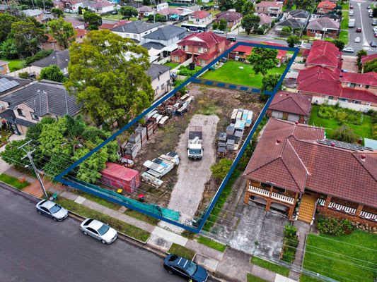 Click to view all images 20 Harold Street Fairfield NSW 2165 - Image 1