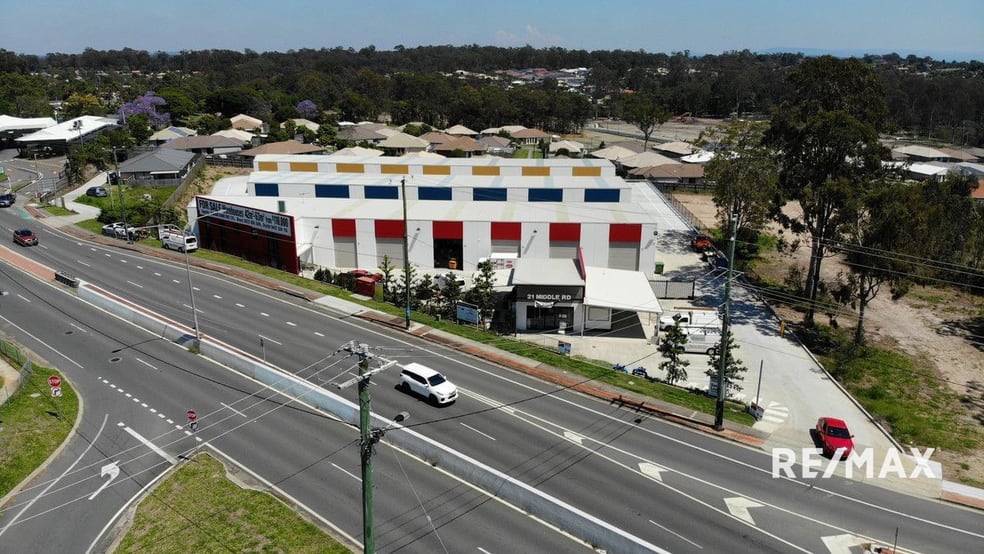 Click to view all images Shed 109/21 Middle Road Hillcrest QLD 4118 - Image 3
