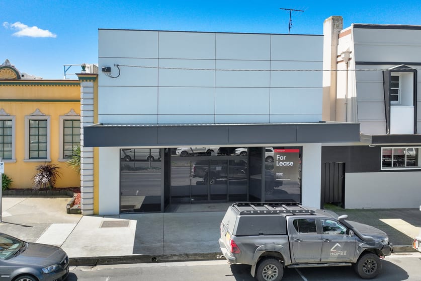 Click to view all images 49 Queen Street Warragul VIC 3820 - Image 1