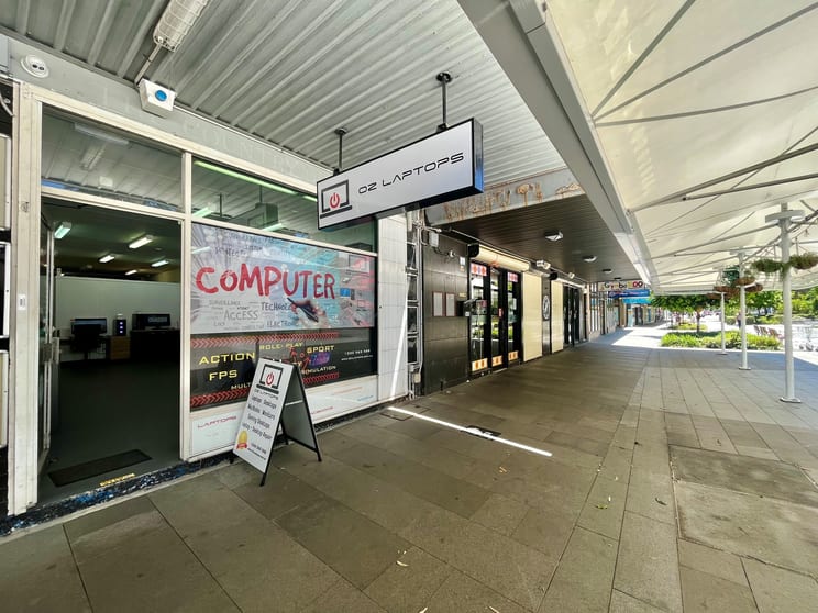 Click to view all images Shop 3, 560 High Street Penrith NSW 2750 - Image 2
