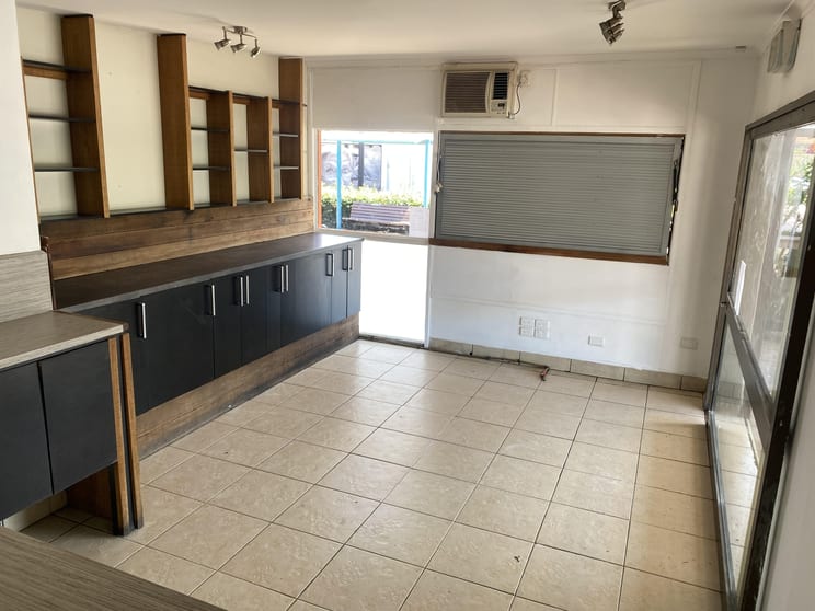 Click to view all images 1/109 Bloomfield Street Cleveland QLD 4163 - Image 2