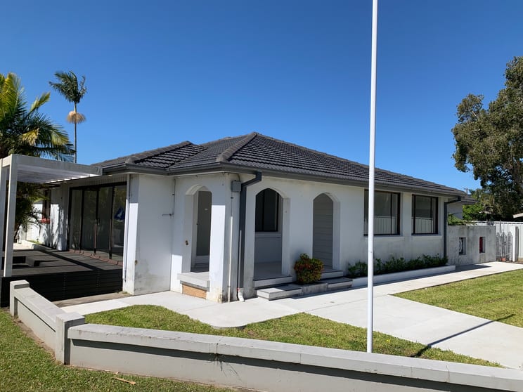 Click to view all images 137 Wyong Road Killarney Vale NSW 2261 - Image 2