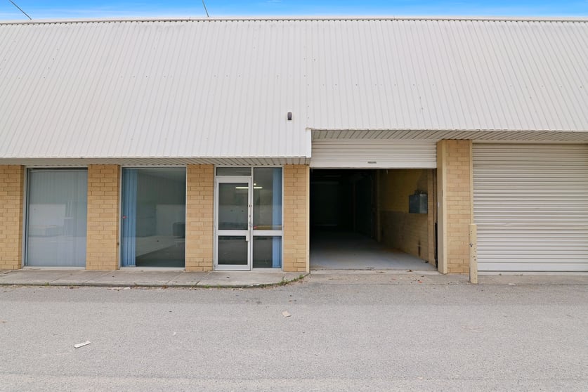 Click to view all images Unit 3B/28 Baile Road Canning Vale WA 6155 - Image 2