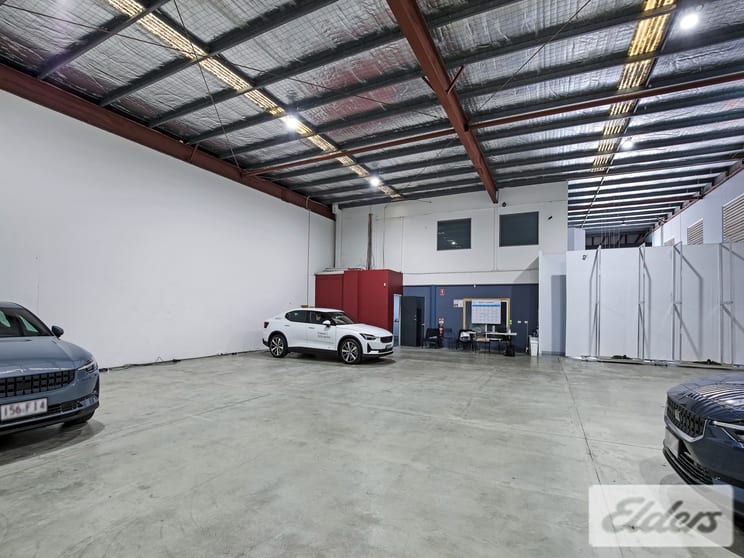Click to view all images Unit 3 Ground/75 Longland Street Newstead QLD 4006 - Image 3