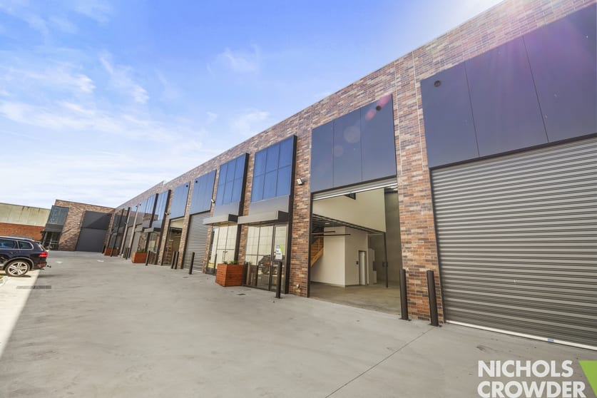 Click to view all images 13 Belrose Avenue Cheltenham VIC 3192 - Image 3